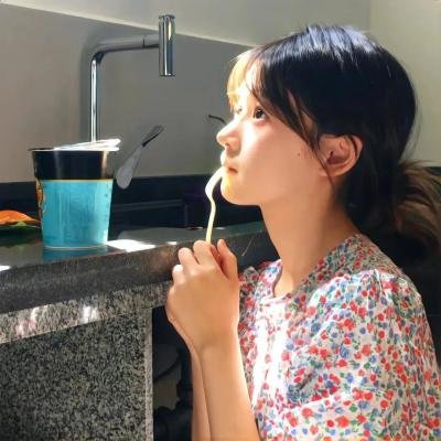 名花倾国两相欢